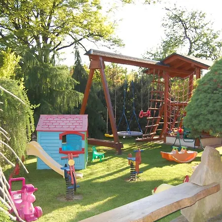 Hazovsky Dvur Apartment *